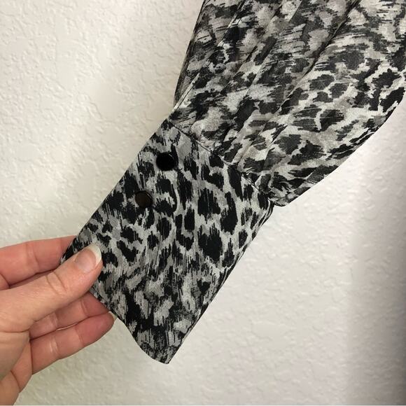 WHBM gray and black leopard animal print sheer button front midi dress size 8 - Picture 5 of 15